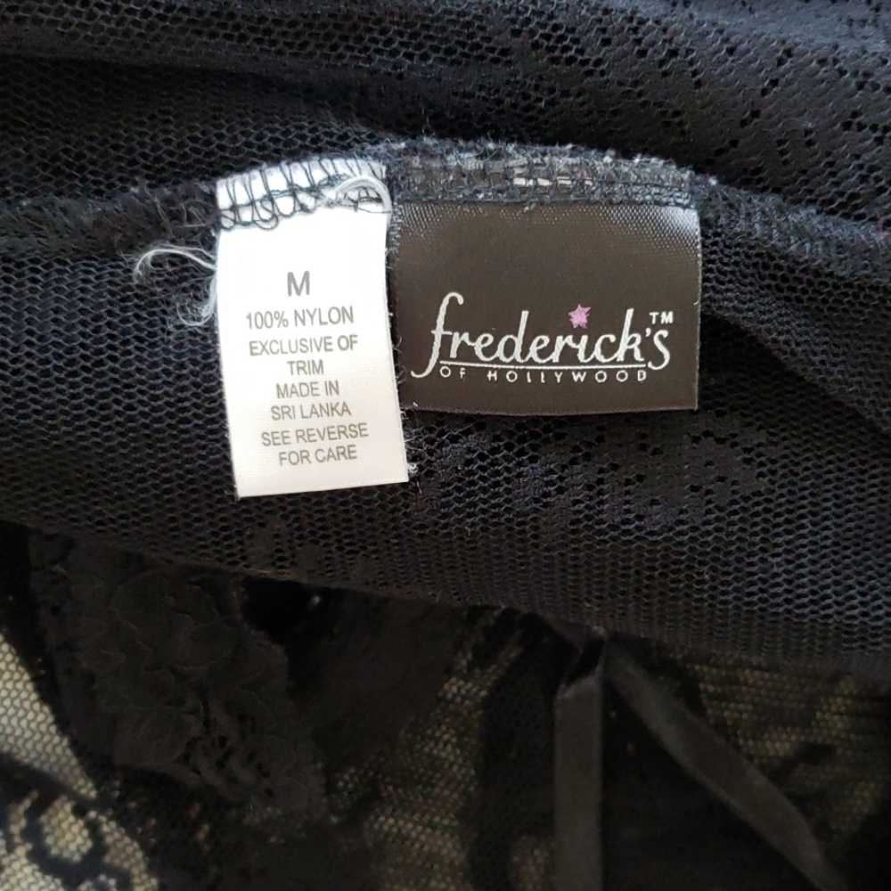 FREDERICK'S OF HOLLYWOOD🎀 COVER BEAUTIFUL BLOUSE - Picture 7 of 8